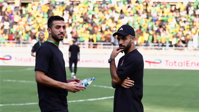 فحص طبي لمحمد عبدالمنعم قبل مباراة شباب بلوزداد الجزائري