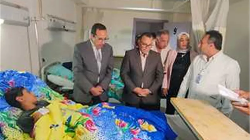 السلطات المصرية تواصل فتح معبر رفع البري لاستقبال المصابين الفلسطينيين