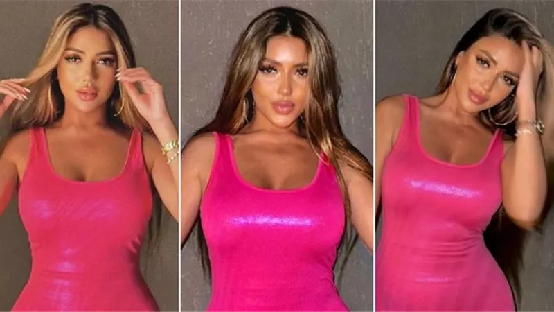 على طريقة باربي... سارة سلامة تتألق بفستان فوشيا قصير