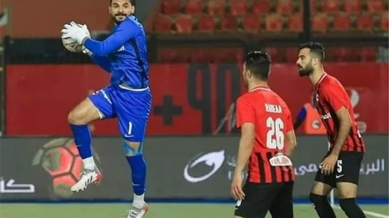 مؤتمر الحارس: مواجهة الجماهير في الجزائر وتجارب المباريات في مصر