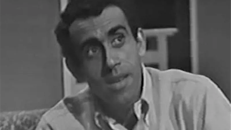 الضيف أحمد.. نجم كوميدي رحل مبكرًا تاركًا بصمة خالدة