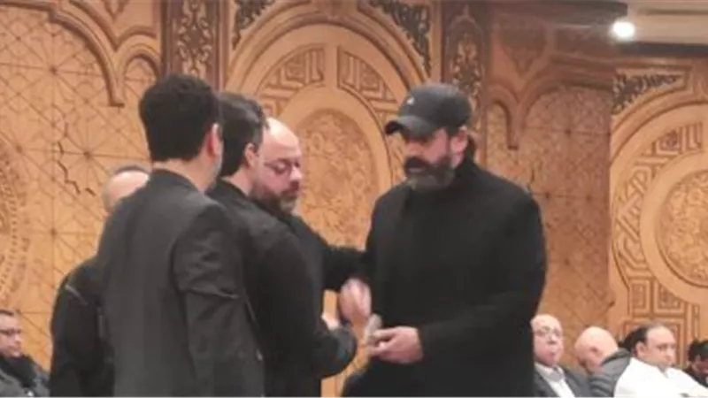 نجوم الفن يقدمون واجب العزاء في شقيق أحمد حلمي