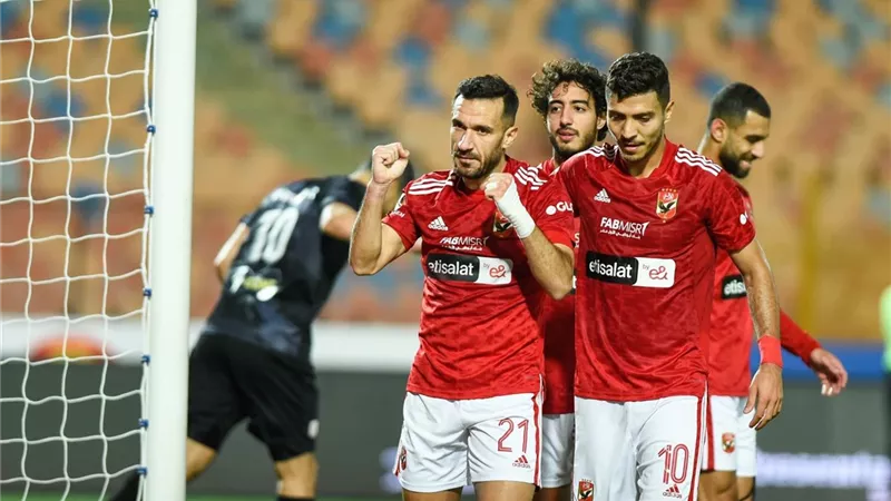 الأهلي يكشف عن تشكيلته الأساسية لمواجهة سموحة بالدوري