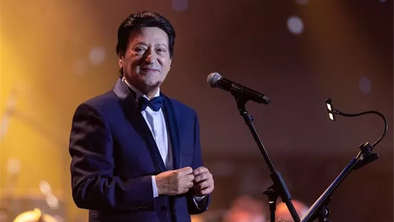 محمد الحلو يعتذر عن غناء 