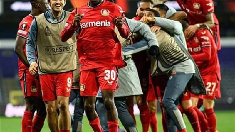 ليفركوزن يواصل مشواره الناجح في دوري الأوروبي بقيادة ألونسو