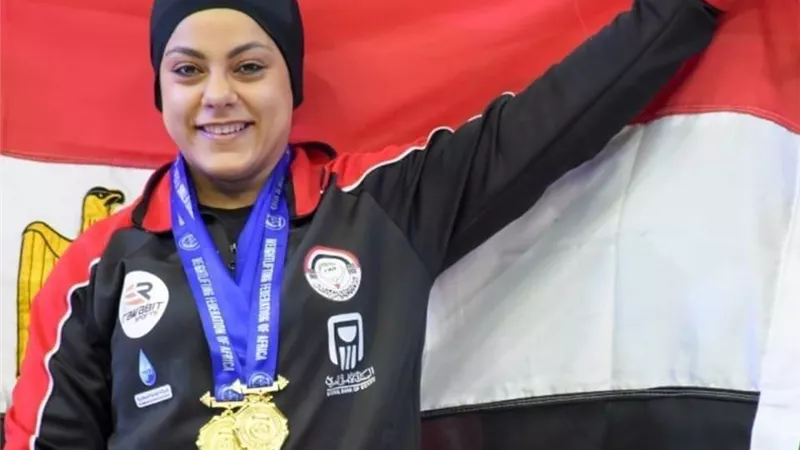 3 ذهبيات لرفع الأثقال تحصدها المصرية «ساره سمير» في منافسات بطولة العالم بالرياض