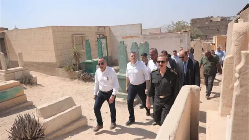 وزير السياحة يوجه بعمل خطة طويلة الأجل لترميم منطقة المقطم