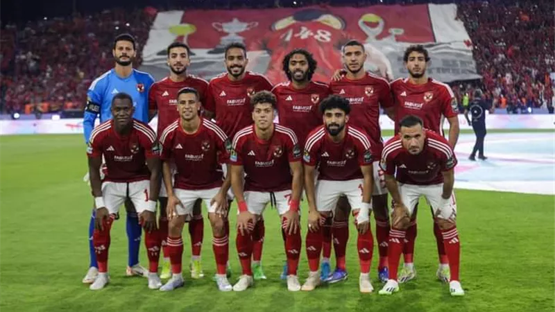 رغم كثرة الإصابات.. تشكيل هجومي متوقع للأهلي أمام المصري البورسعيدي الليلة