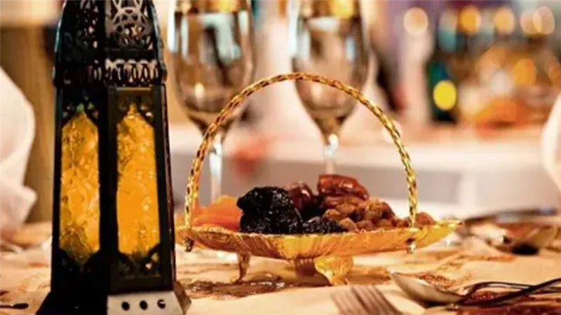 ضرب النفير سبع مرات للسحور.. أغرب عادات استقبال رمضان حول العالم