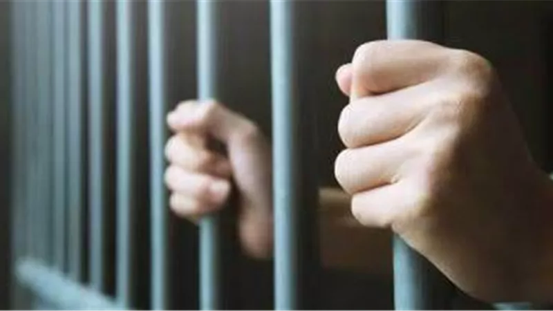 بأسلوب انتحال الصفة.. سقوط اللص المزيف في قبضة الأمن بالقاهرة