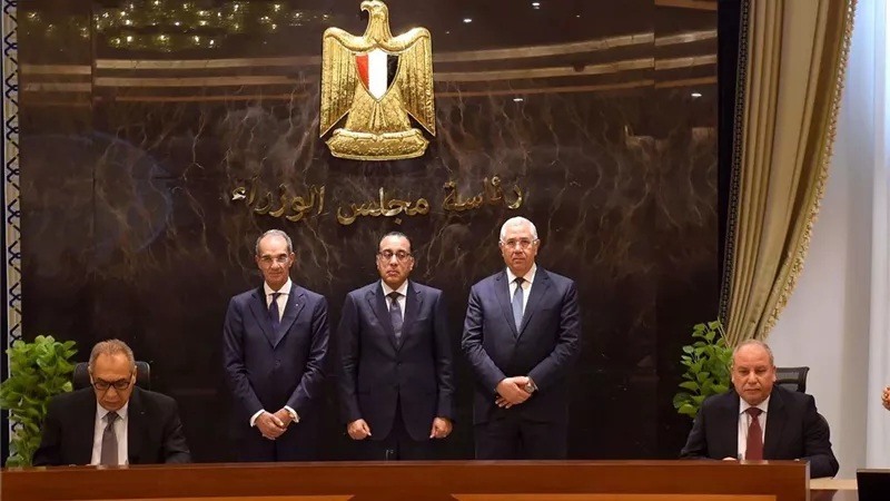 مدبولي يشهد توقيع بروتوكول التطوير التكنولوجي لمشروعات التعمير والتنمية الزراعية