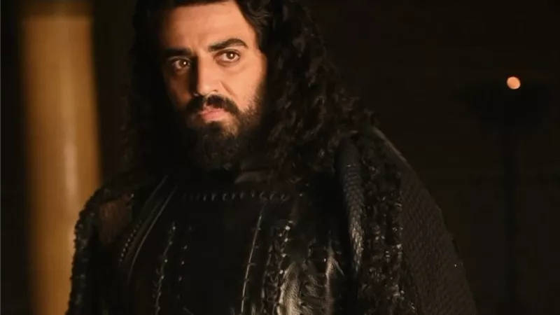 إسلام جمال يكشف عن بوستر 