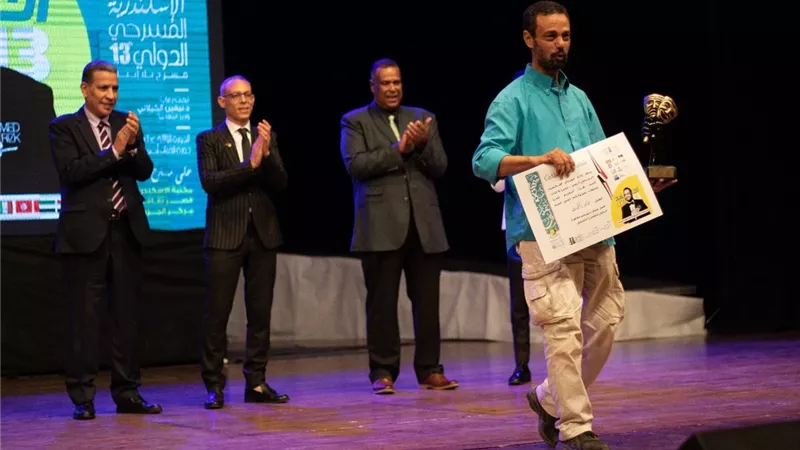 بالصور.. مهرجان الإسكندرية المسرحي الدولي يُكرم نجوم المسرح السكندري