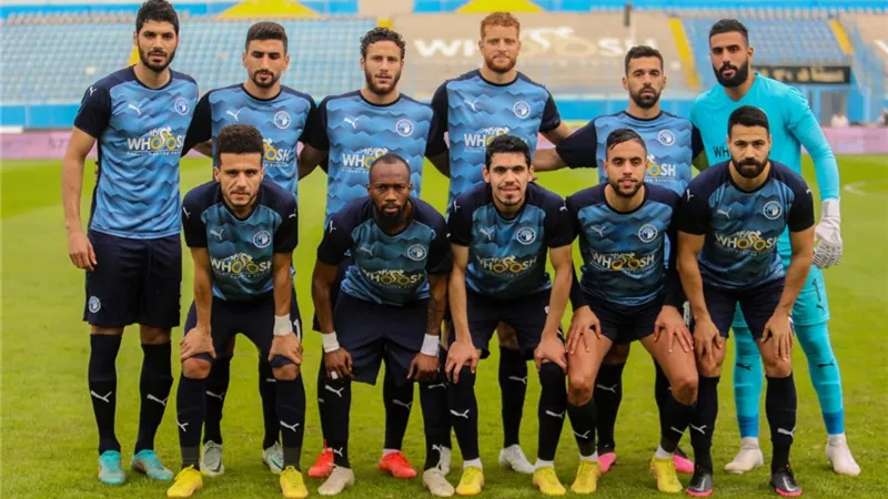 تواجد رمضان صبحي.. قائمة بيراميدز لمواجهة الأهلي بكأس السوبر المصري