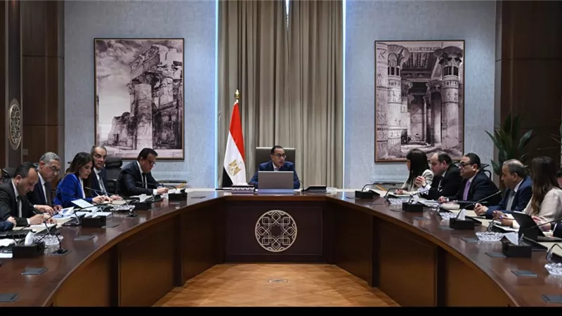 مدبولي يُوجه بإعداد قائمة بالفرص الاستثمارية للترويج لها 