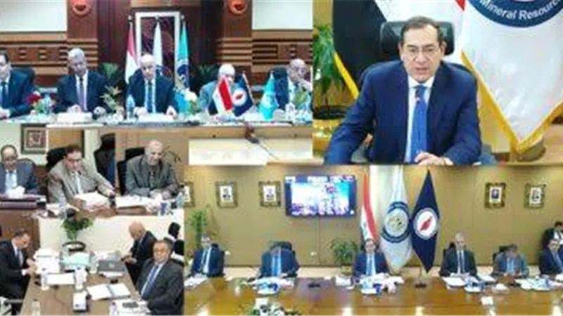 «الملا» تطوير شبكة نقل البترول يعزز دور مصر كمركز إقليمي للطاقة