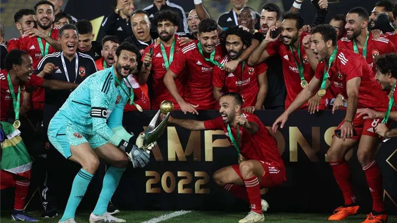 الأهلي يفجر مفاجأة كبرى لنجم الفريق