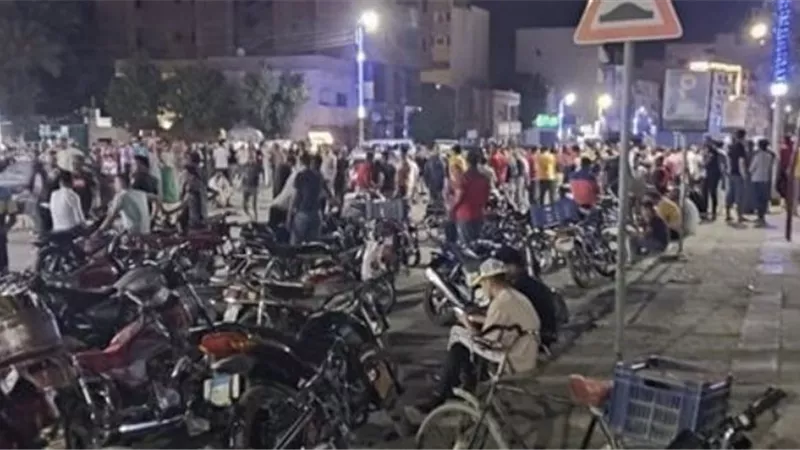 رفع حالة الطوارئ وتوافد الأهالي للتبرع بالدم لإنقاذ مصابي حادث الوادي الجديد