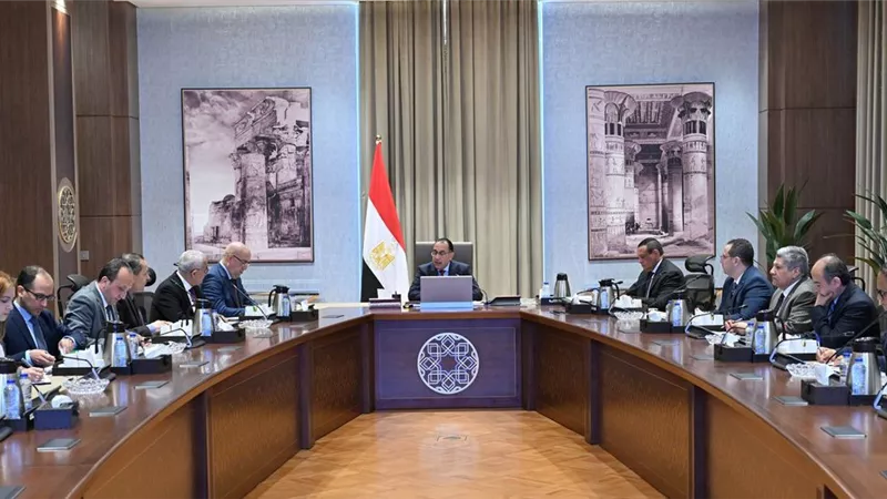 مدبولي يتابع اجراءات افتتاح مدارس متميزة بمحافظة جنوب سيناء