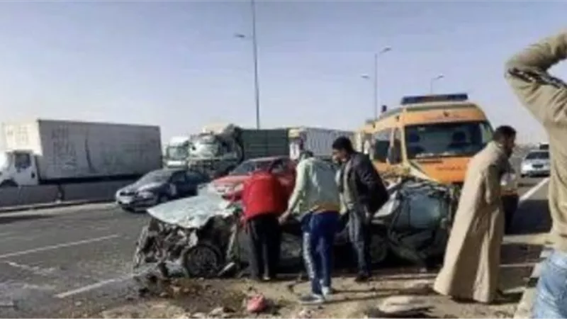 بسبب السرعة الزائدة.. مصرع وإصابة 3 أشخاص في حادث تصادم مروع بالجيزة