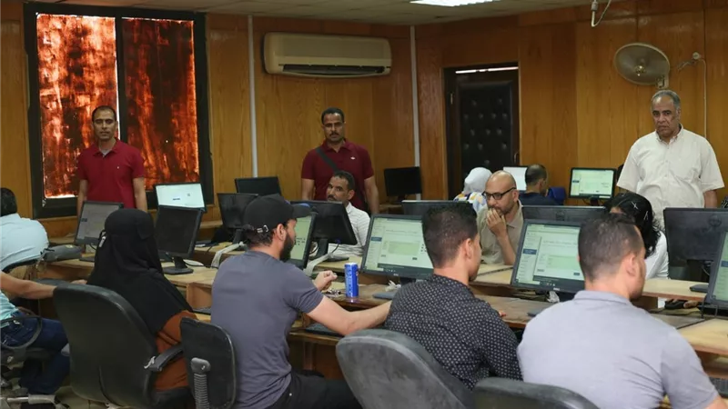 اختبارات مركز التحول الرقمي.. 103 باحثًا بجامعة جنوب الوادي