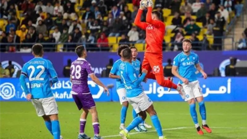 فيورنتينا ضد نابولي في صراع من أجل الدورى الإيطالي