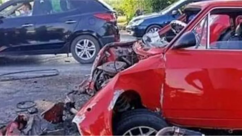 مصرع شخص وإصابة آخرين إثر انقلاب مينى باص بمصر الجديدة
