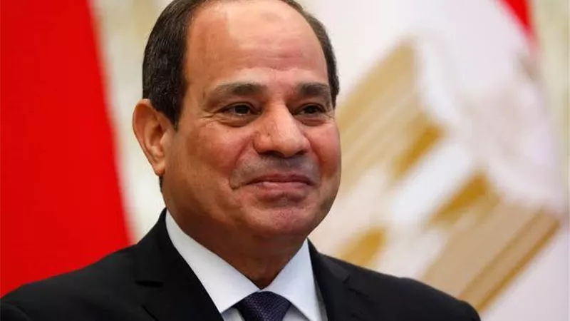 الأوقاف يهنئ السيسي والشعب المصري بـ 