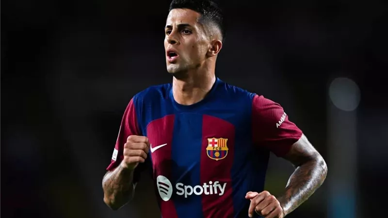 جواو كانسيلو: نقص الحسم أمر واضح في أداء برشلونة