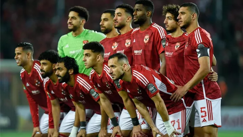 الأحمر يتفوق.. تاريخ مواجهات الأهلي أمام مازيمبي في دوري أبطال أفريقيا