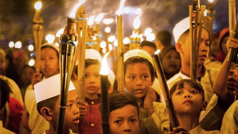 زيارة المقابر أول يوم رمضان أغرب العادات الرمضانية في جمهورية الشيشان