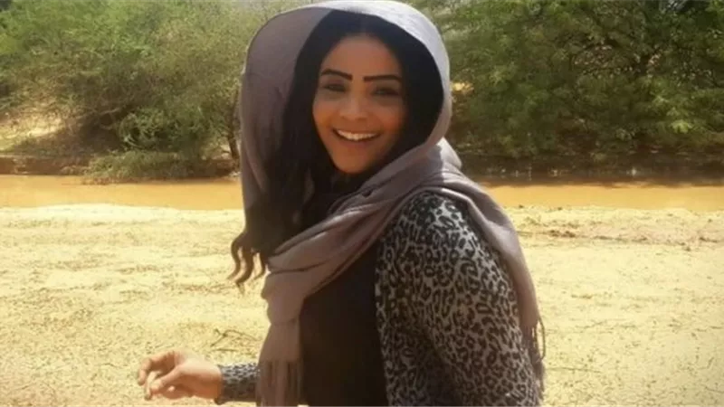 أصيبت بالشظايا.. وفاة الفنانة السودانية شادن حسين