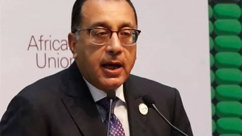 الأسبوع المقبل .. مبادرة الحكومة المصرية مع ممثلي الغرف التجارية وإتحاد الصناعات لخفض الأسعار