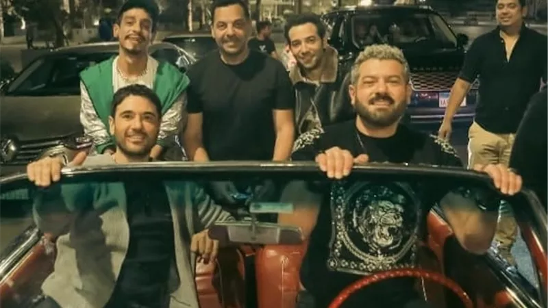 عمرو يوسف يواصل ترويج 