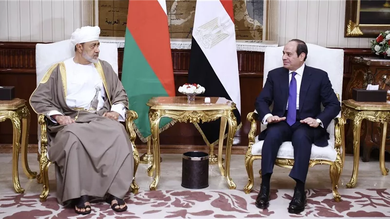 السيسي يستقبل سلطان عمان بقصر الاتحادية