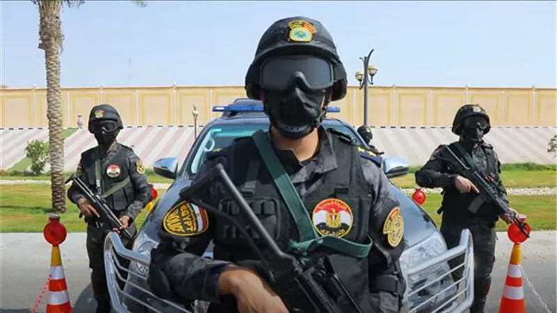 ضبط المتهمين بسرقة مخزن مواد غذائية فى الجيزة