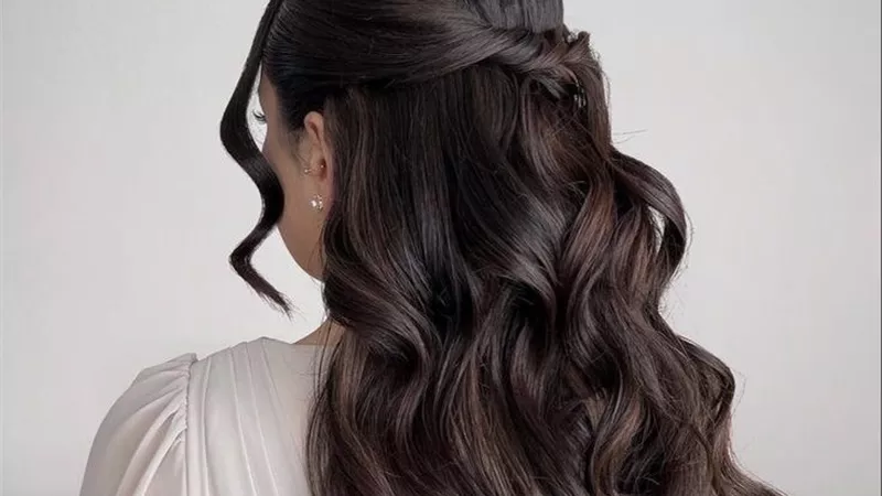 مع ارتفاع درجات الحرارة.. خطوات لحماية الشعر من التقصف