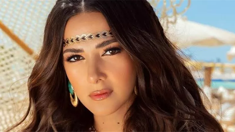 دنيا سمير غانم تستكمل تصوير 