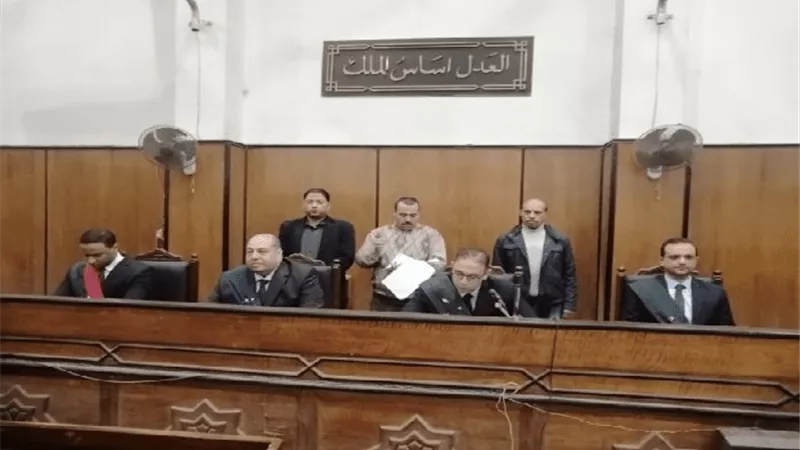 الإعدام شنقًا لقاتل زميلته وسرقة مجوهراتها في الشرقية