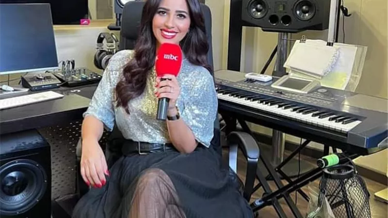 رنا سماحة تكشف تعاقدها مع 