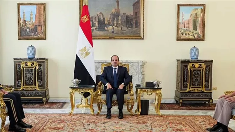 السيسي يشدد على أهمية الاستمرار في إيصال المساعدات للفلسطينيين 