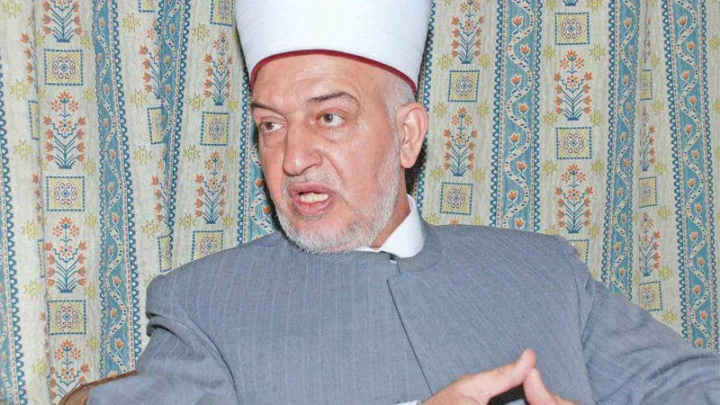 استشهاد خطيب الأقصى السابق جراء قصف إسرائيلي على غزة