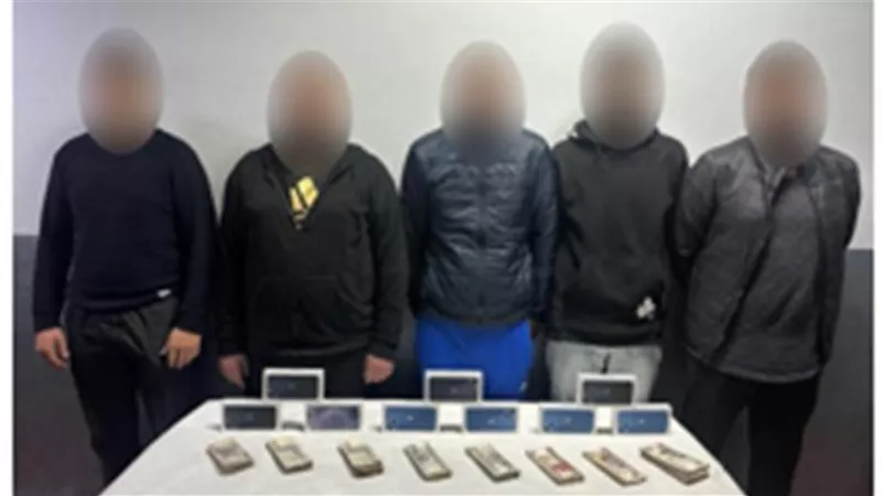 مندوب شركة بيع هواتف محمولة يقود الأمن لضبط عصابة السرقة في الجيزة