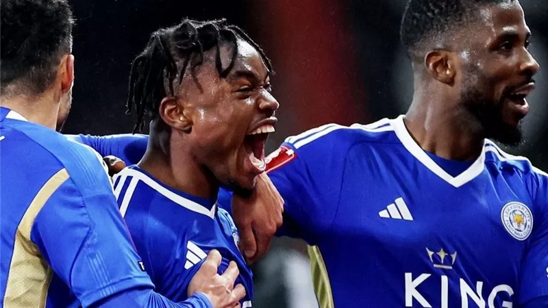 ليستر سيتي يخطف بطاقه العبور ويتأهل لربع نهائي الكأس