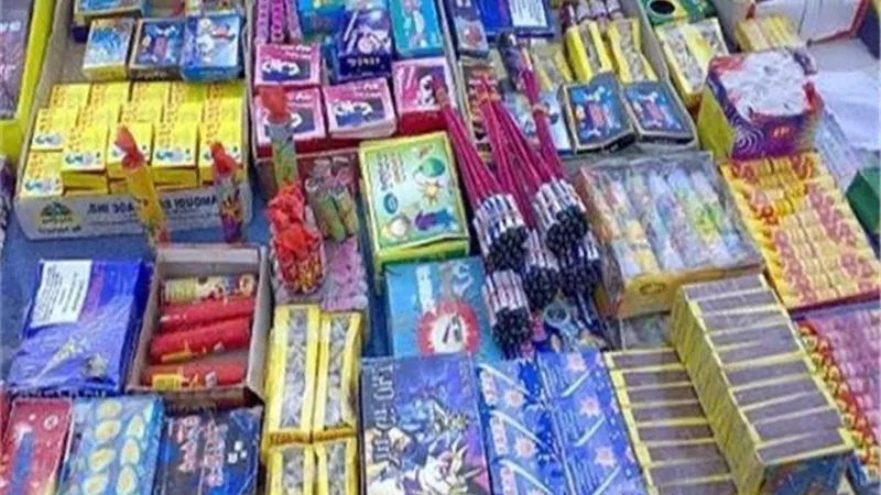 مع أول أيام 2024.. الإدارة العامة تضبط ألعاب نارية في الاسكندرية