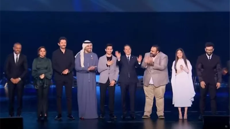 تألق نخبة من نجوم الفن في احتفالية 