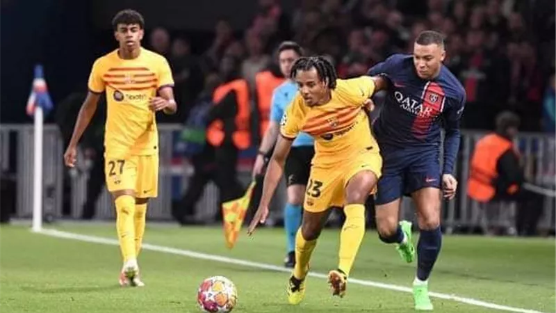 حلم الصعود.. برشلونة يستضيف باريس سان جيرمان في دورى أبطال أوروبا
