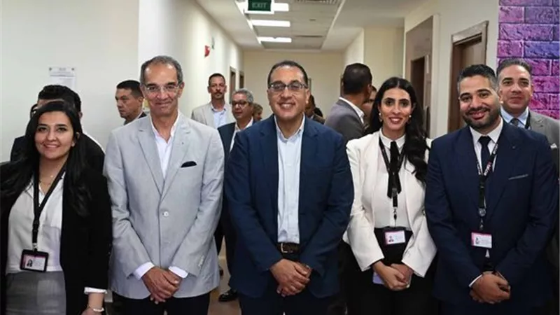طلعت: استراتيجية مصر الرقمية تستهدف تأهيل الشباب للالتحاق بوظائف معرفية