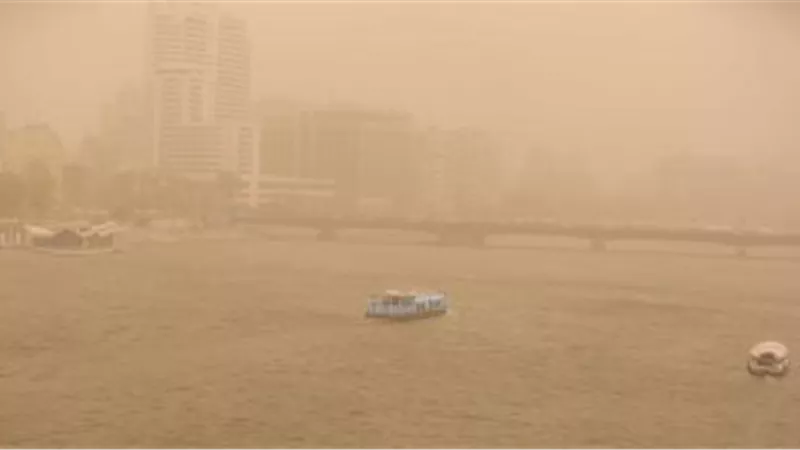 تجنبوا الوقوف تحت الأشجار .. الأرصاد توجه تحذيرات للمواطنين