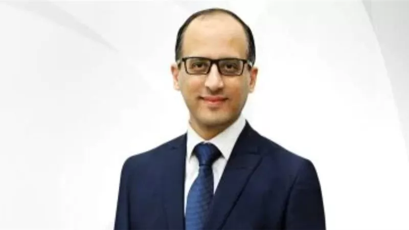 الحمصاني: صفقة تطوير رأس الحكمة خاضعة للقوانين الوطنية ولا بند يخالف السيادة المصرية
